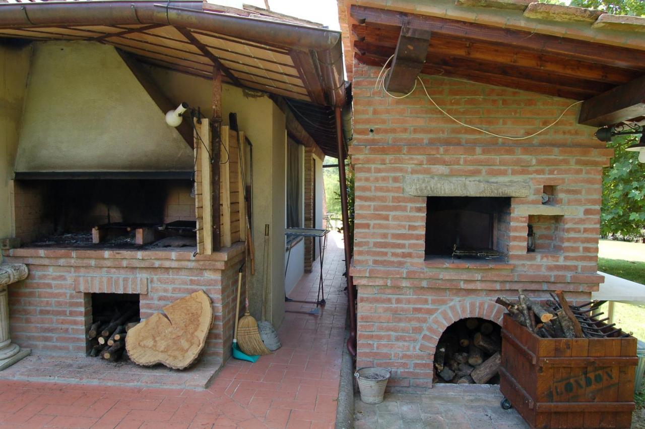 Agriturismo Il Selvino Terricciola ภายนอก รูปภาพ